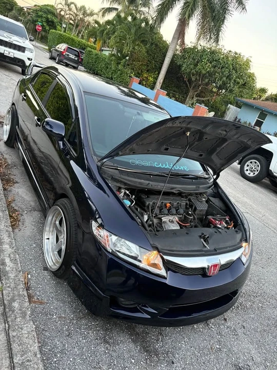 2011 Honda Civic 8th Gen - Image 16 of 16