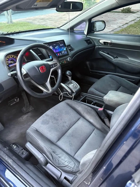 2011 Honda Civic 8th Gen - Image 7 of 16