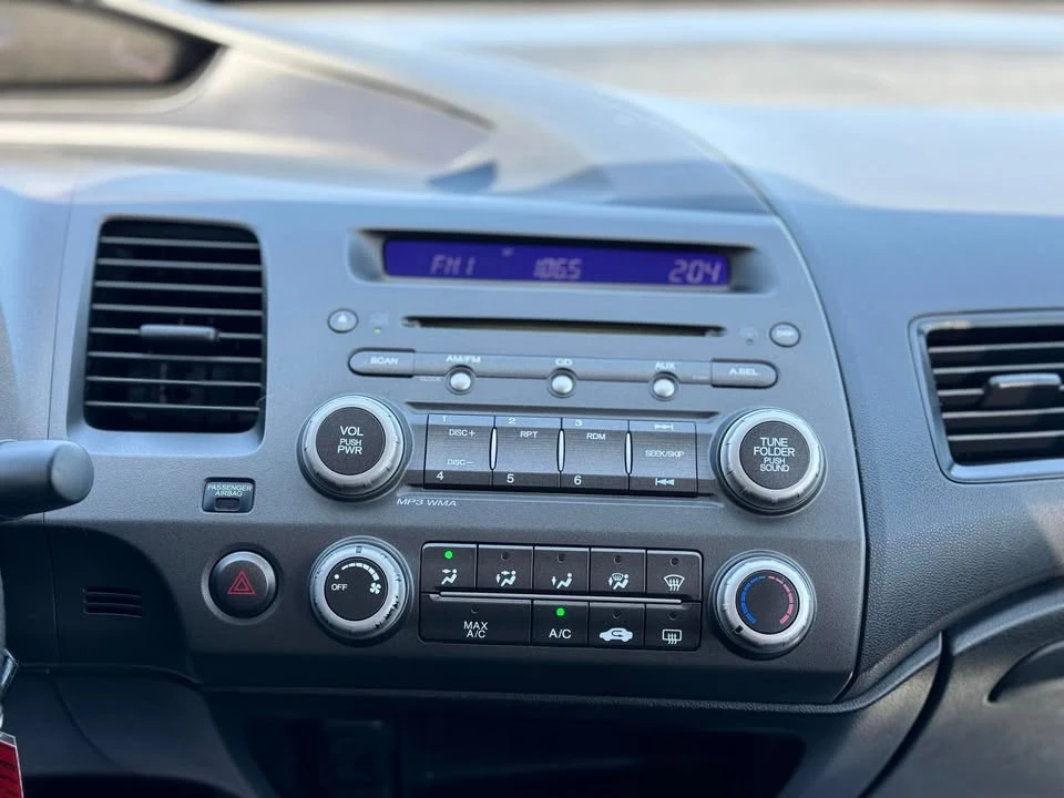 2011 Honda Civic 8th Gen - Image 17 of 20