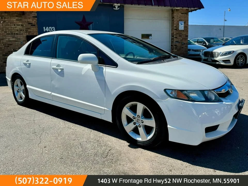 2011 Honda Civic 8th Gen - Image 8 of 20