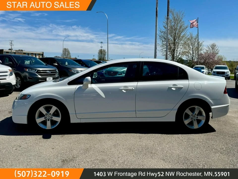 2011 Honda Civic 8th Gen - Image 3 of 20
