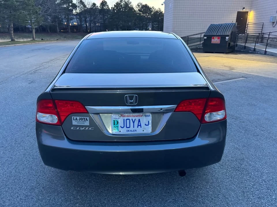 2011 Honda Civic 8th Gen - Image 6 of 18