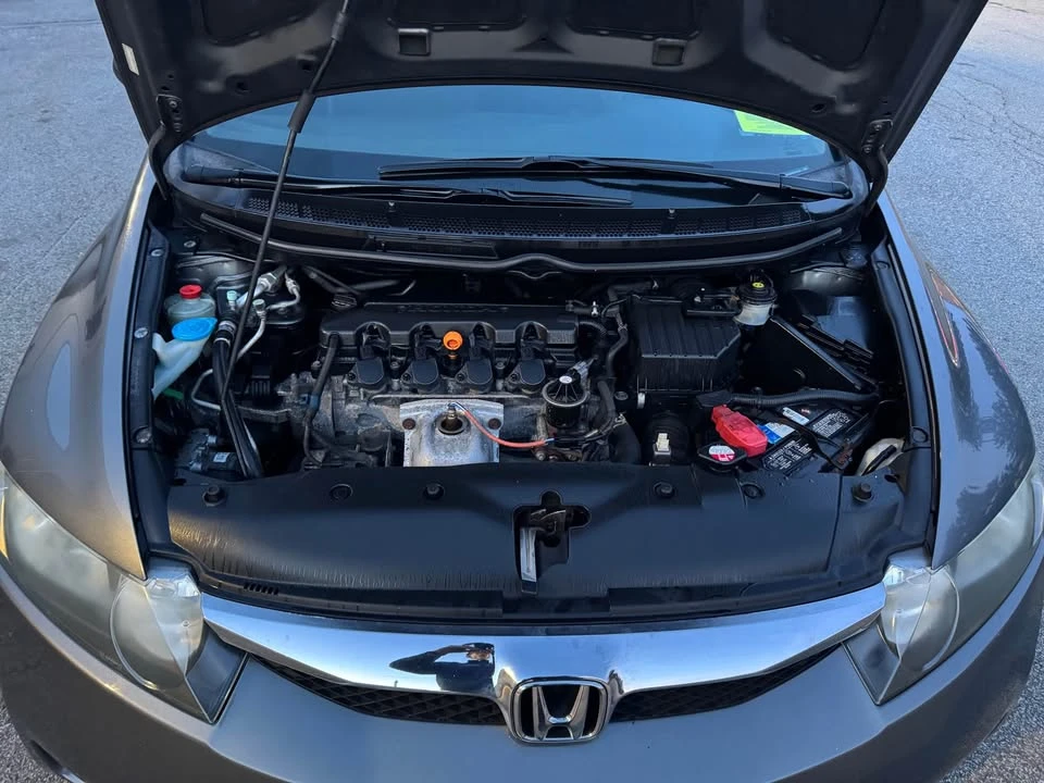 2011 Honda Civic 8th Gen - Image 17 of 18