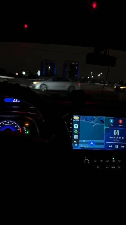 2011 Honda Civic 8th Gen - Image 5 of 9