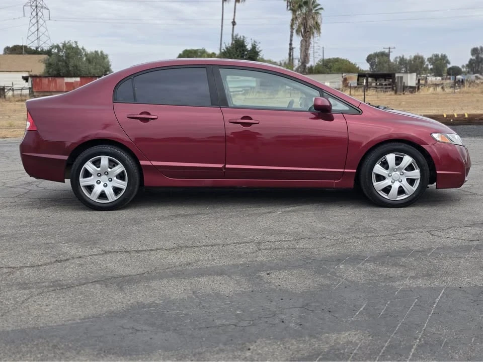 2011 Honda Civic 8th Gen - Image 15 of 15
