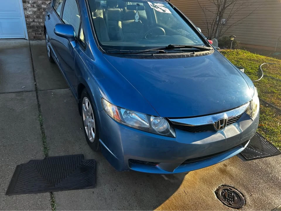 2011 Honda Civic 8th Gen - Image 9 of 19