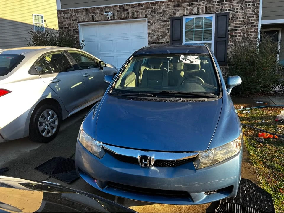 2011 Honda Civic 8th Gen - Image 11 of 19