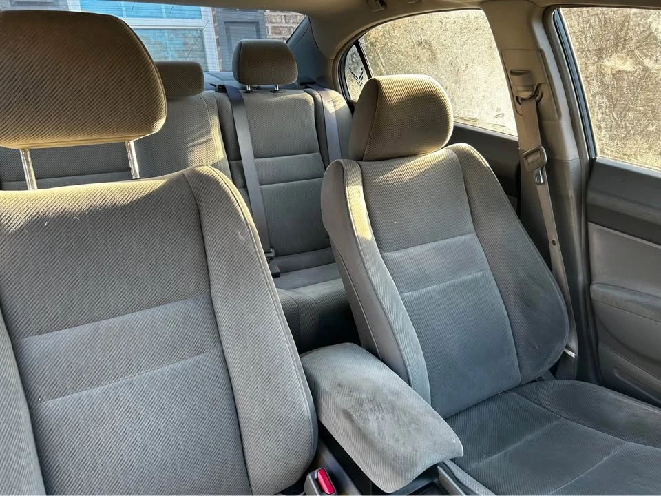 2011 Honda Civic 8th Gen - Image 16 of 19