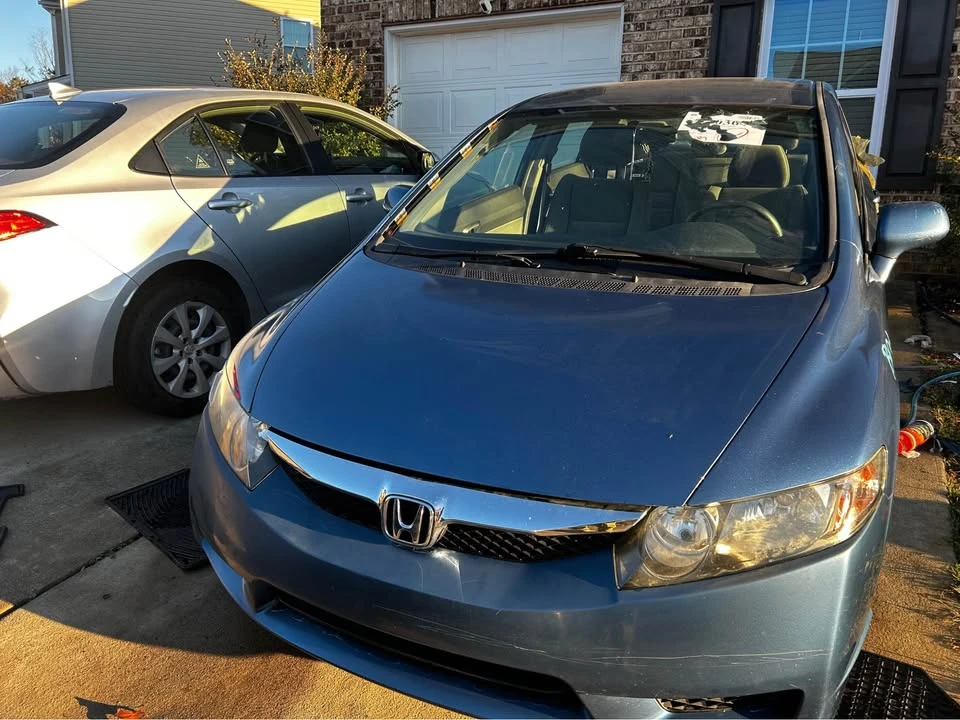 2011 Honda Civic 8th Gen - Image 15 of 19