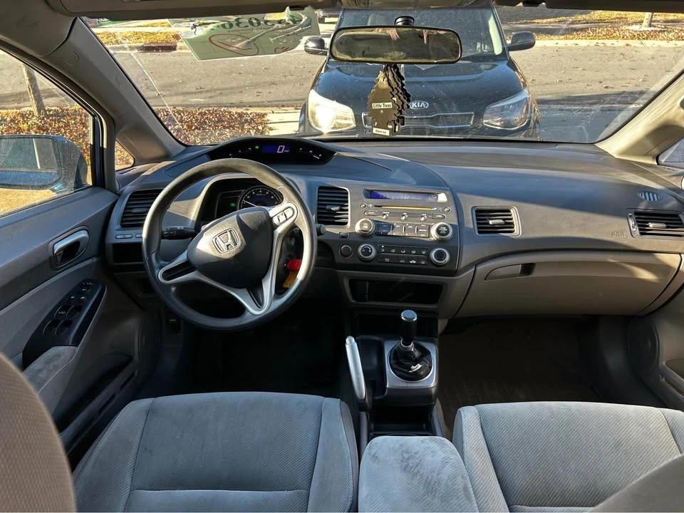 2011 Honda Civic 8th Gen - Image 4 of 19