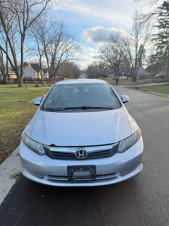 2011 Honda Civic 8th Gen - Image 6 of 15