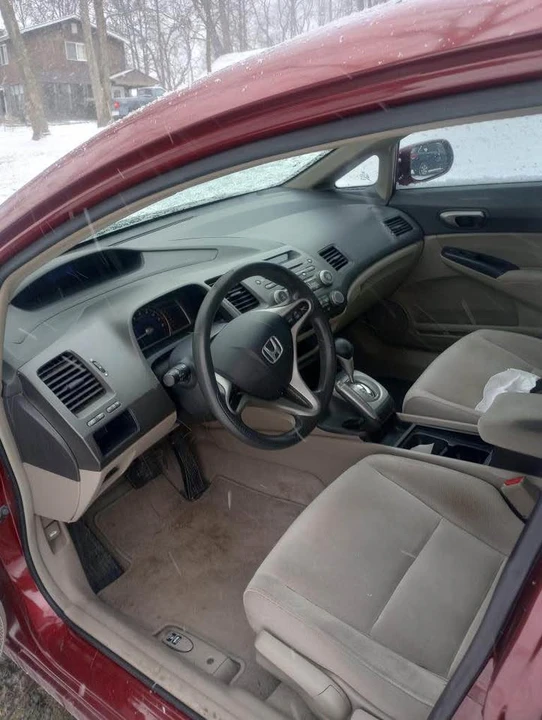 2011 Honda Civic 8th Gen - Image 18 of 18