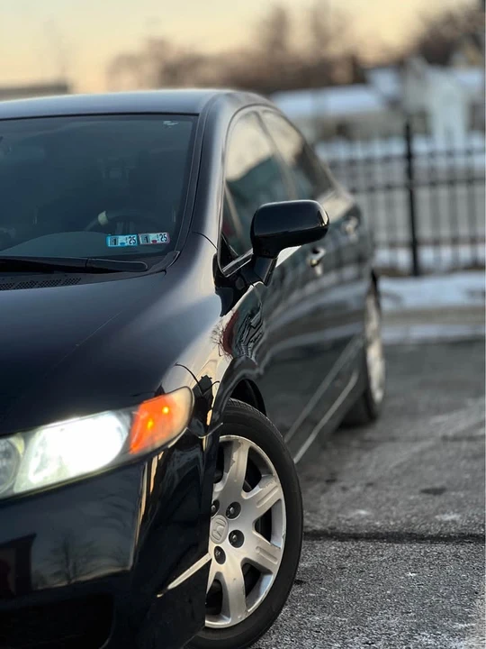 2011 Honda Civic 8th Gen - Image 10 of 12