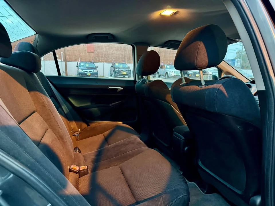 2011 Honda Civic 8th Gen - Image 14 of 16