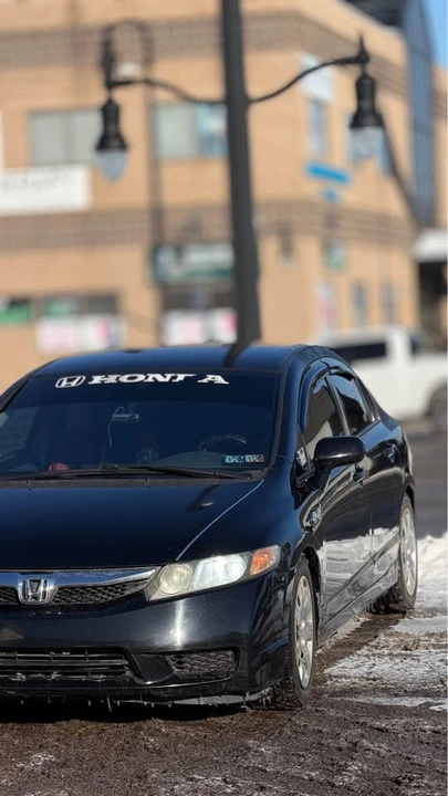 2011 Honda Civic 8th Gen - Image 5 of 12