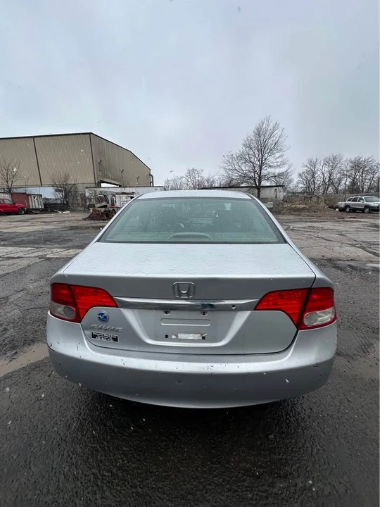 2011 Honda Civic 8th Gen - Image 3 of 12