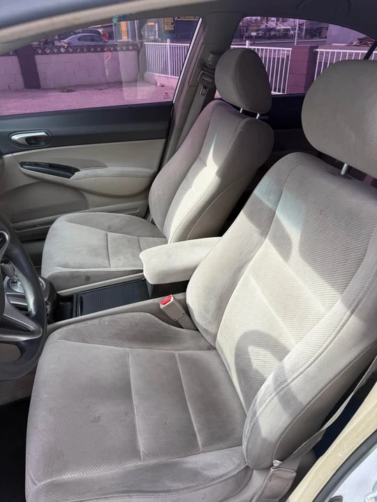 2011 Honda Civic 8th Gen - Image 5 of 7