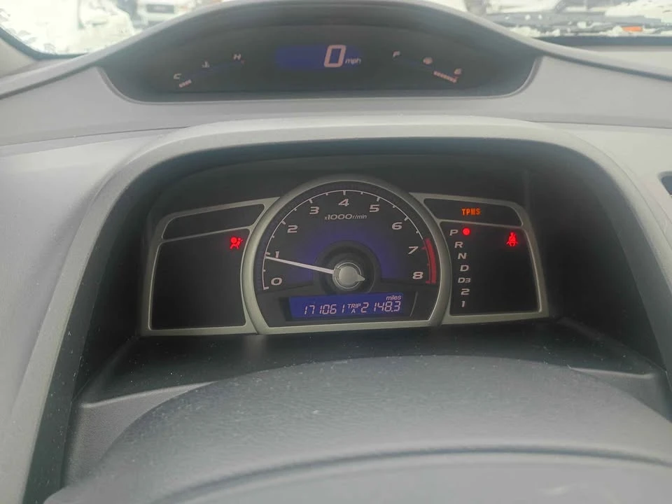 2011 Honda Civic 8th Gen - Image 8 of 8