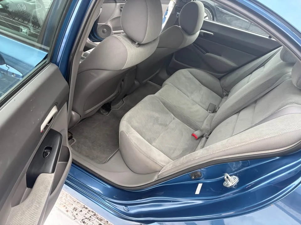 2011 Honda Civic 8th Gen - Image 5 of 20