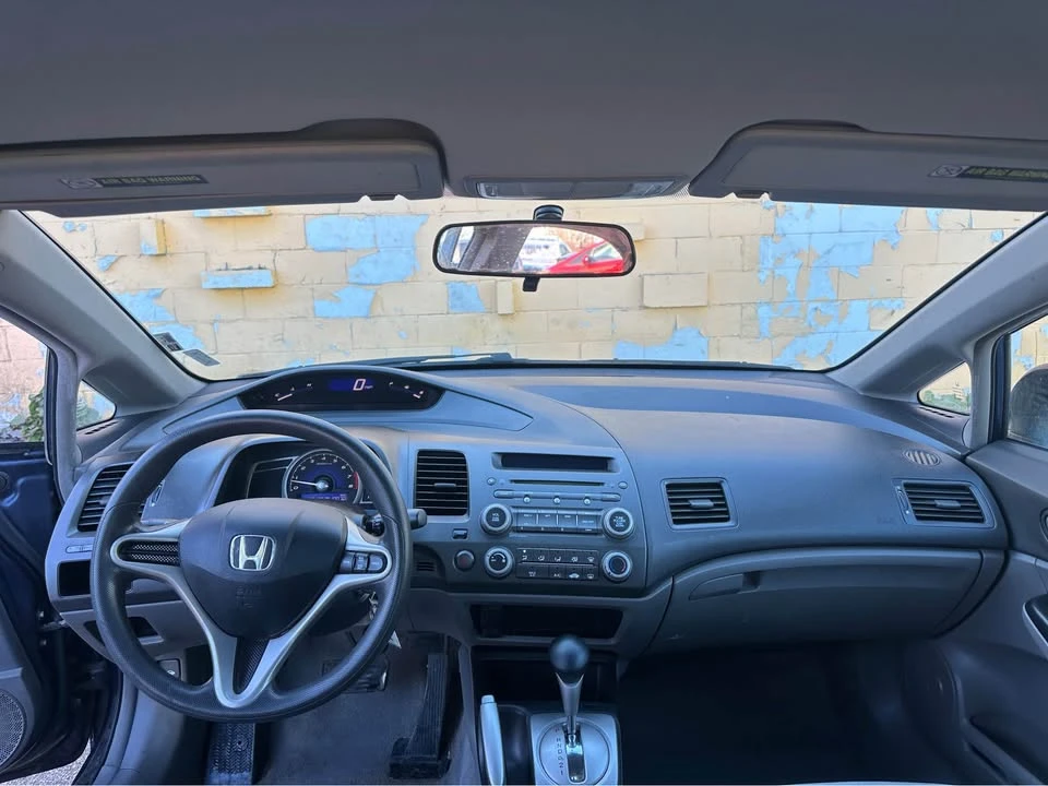 2011 Honda Civic 8th Gen - Image 9 of 10