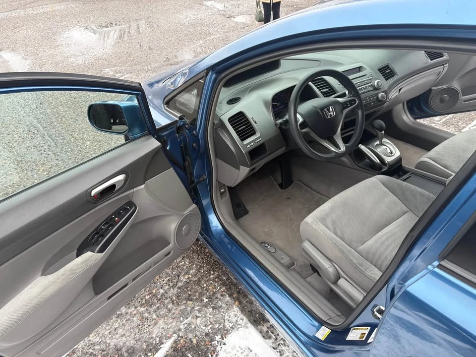 2011 Honda Civic 8th Gen - Image 4 of 20