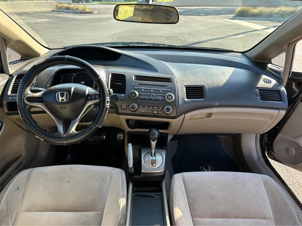2011 Honda Civic 8th Gen - Image 9 of 13