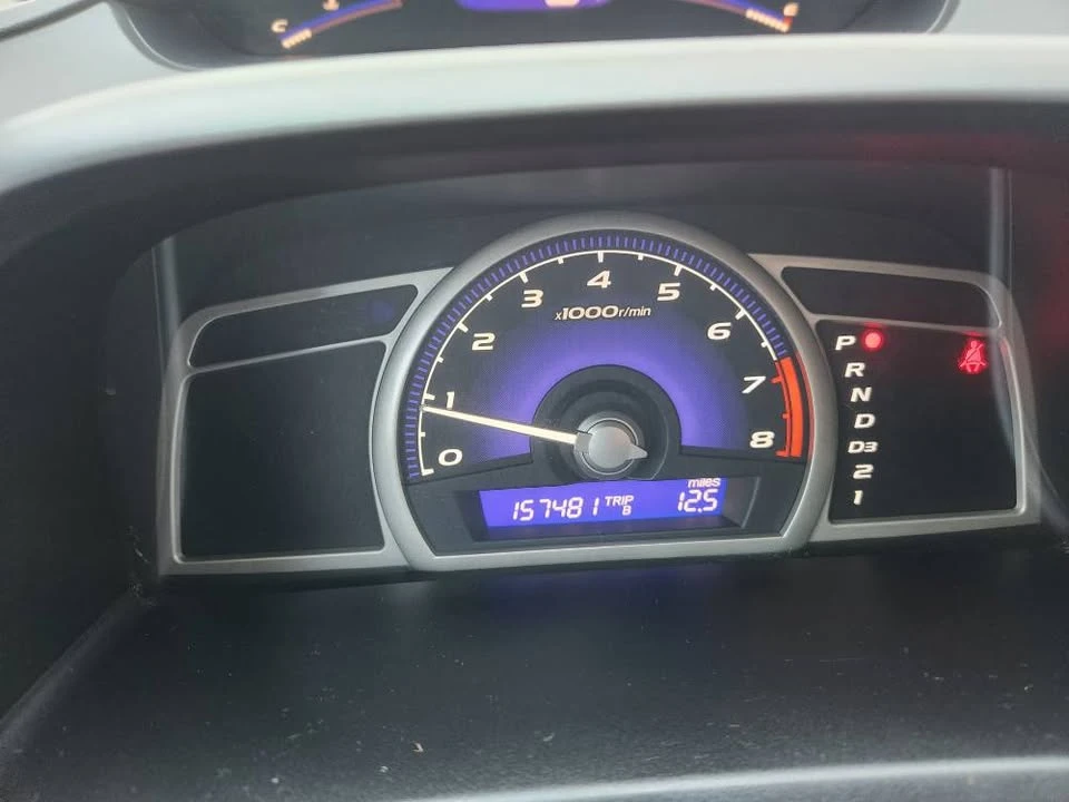 2011 Honda Civic 8th Gen - Image 6 of 7