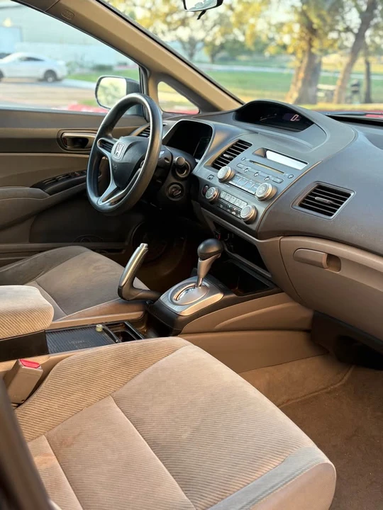 2011 Honda Civic 8th Gen - Image 18 of 19