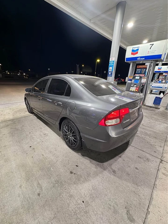 2011 Honda Civic 8th Gen - Image 11 of 14