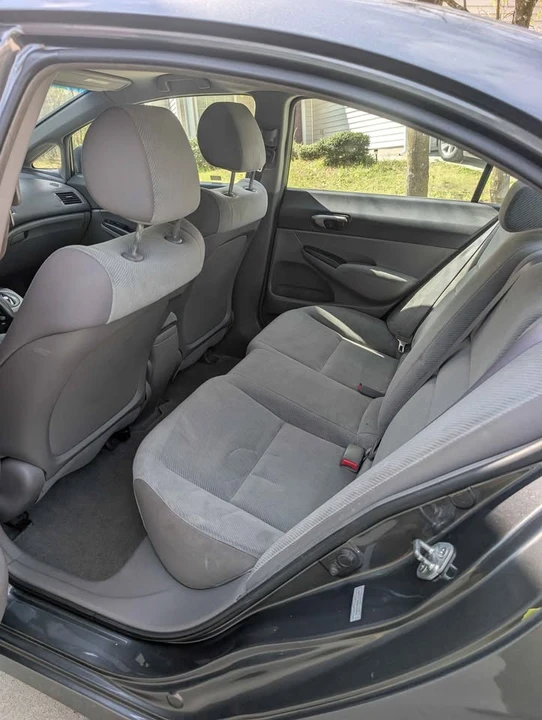 2011 Honda Civic 8th Gen - Image 7 of 7
