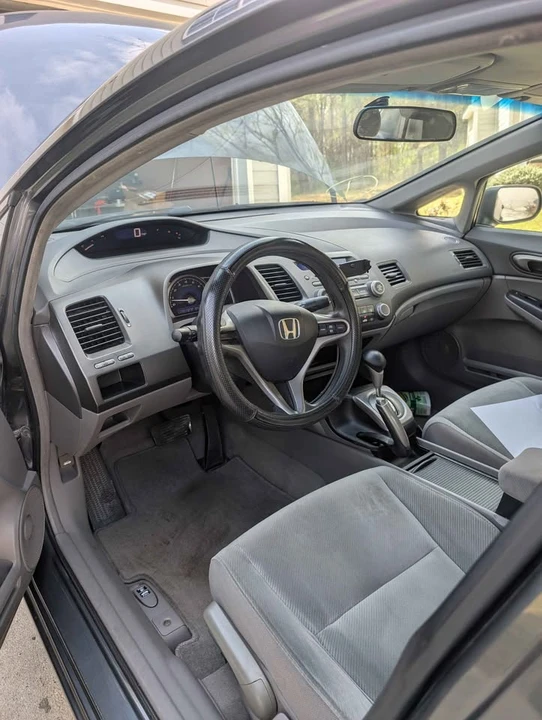 2011 Honda Civic 8th Gen - Image 6 of 7
