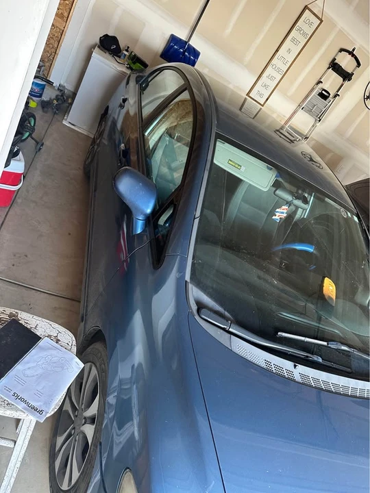 2011 Honda Civic 8th Gen - Image 2 of 7