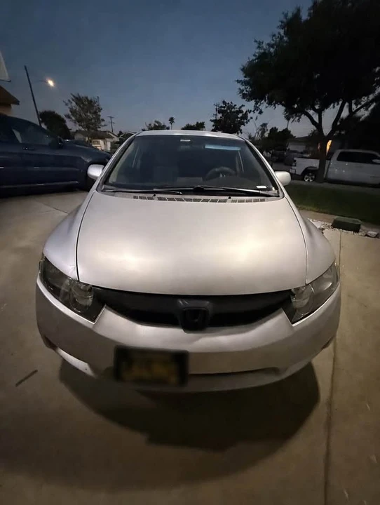 2011 Honda Civic 8th Gen - Image 5 of 5