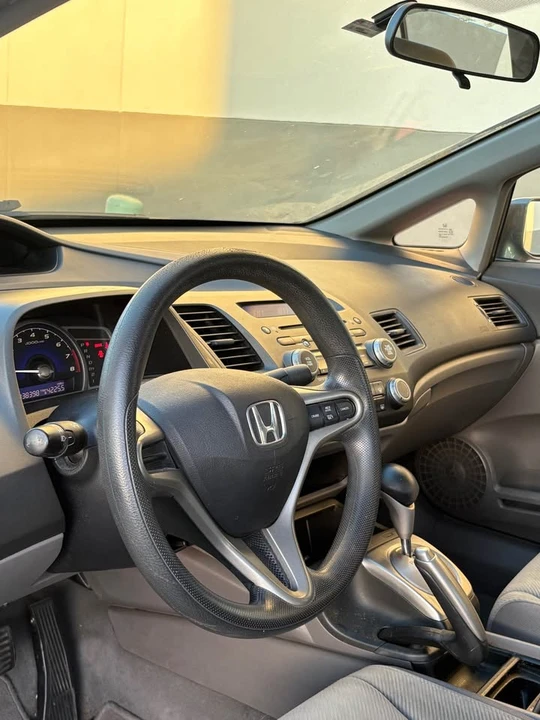 2011 Honda Civic 8th Gen - Image 12 of 19