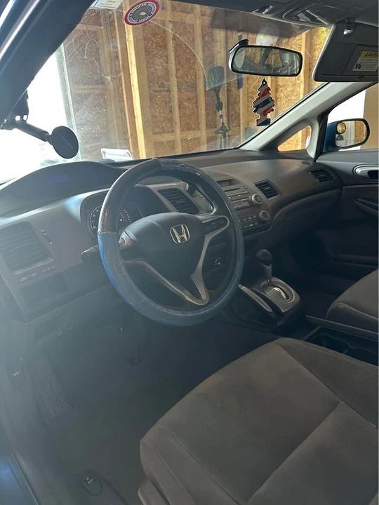 2011 Honda Civic 8th Gen - Image 6 of 7