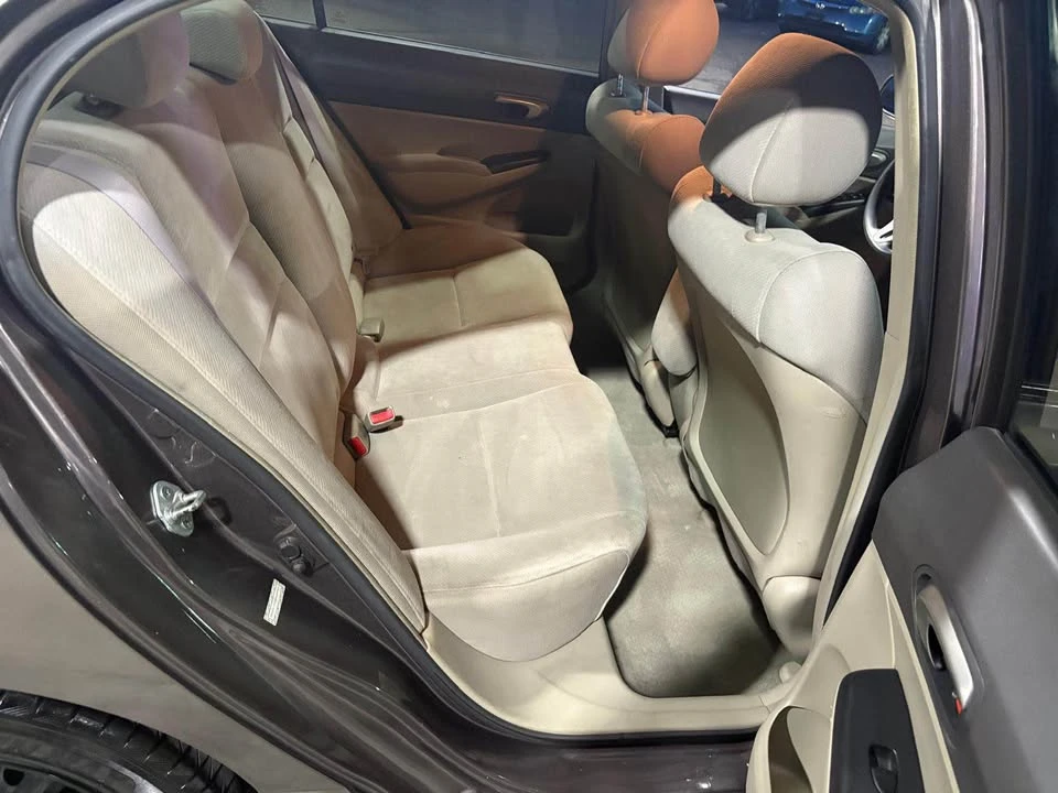 2011 Honda Civic 8th Gen - Image 11 of 16