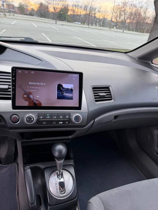 2011 Honda Civic 8th Gen - Image 8 of 10