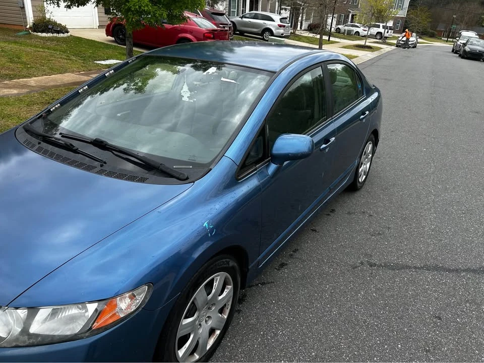 2011 Honda Civic 8th Gen - Image 5 of 18