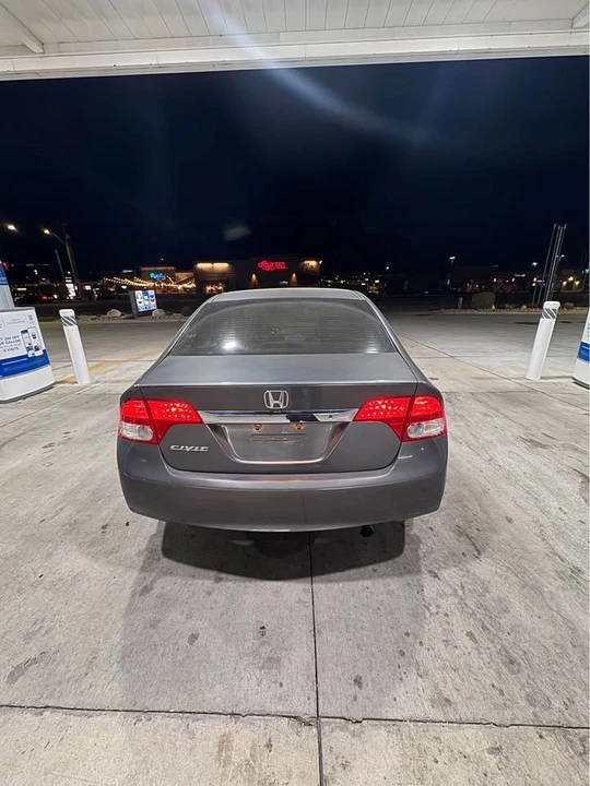 2011 Honda Civic 8th Gen - Image 10 of 14