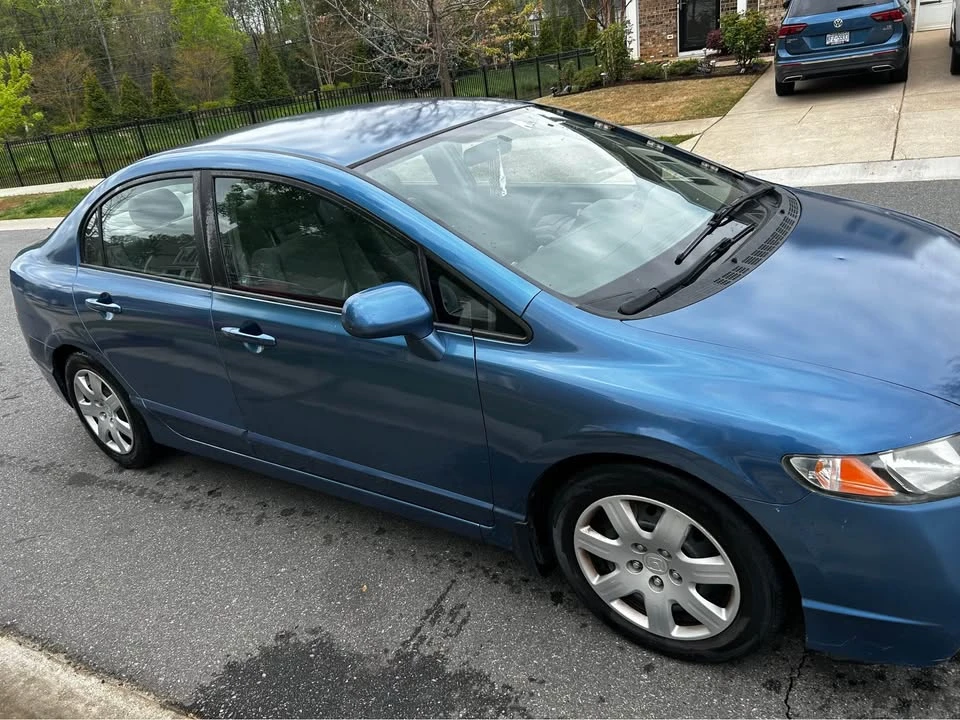 2011 Honda Civic 8th Gen - Image 4 of 18