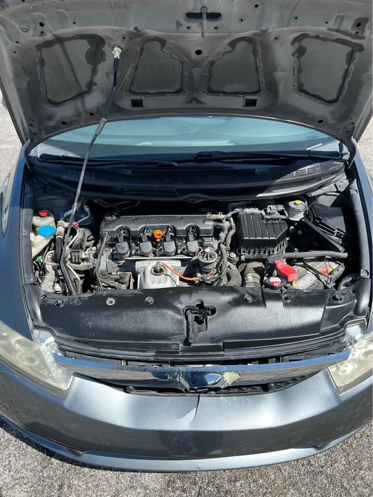 2011 Honda Civic 8th Gen - Image 6 of 14