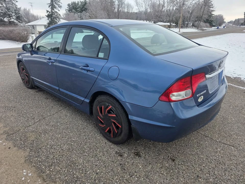 2011 Honda Civic 8th Gen - Image 12 of 16