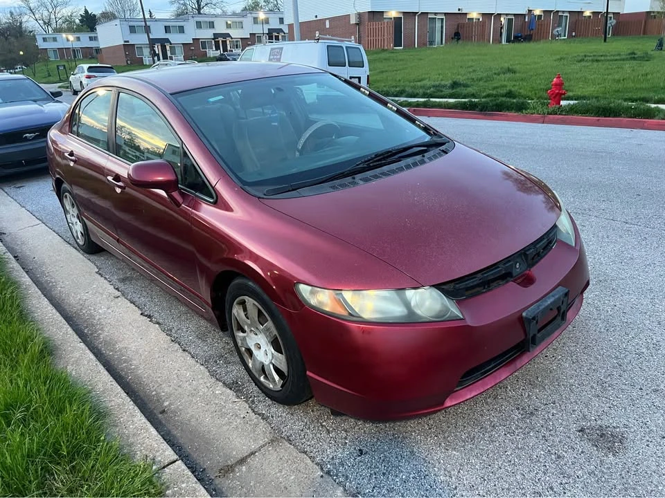 2011 Honda Civic 8th Gen - Image 3 of 10