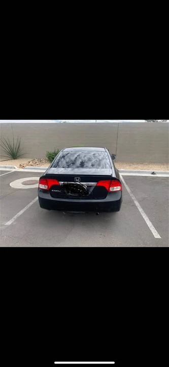 2011 Honda Civic 8th Gen - Image 2 of 11