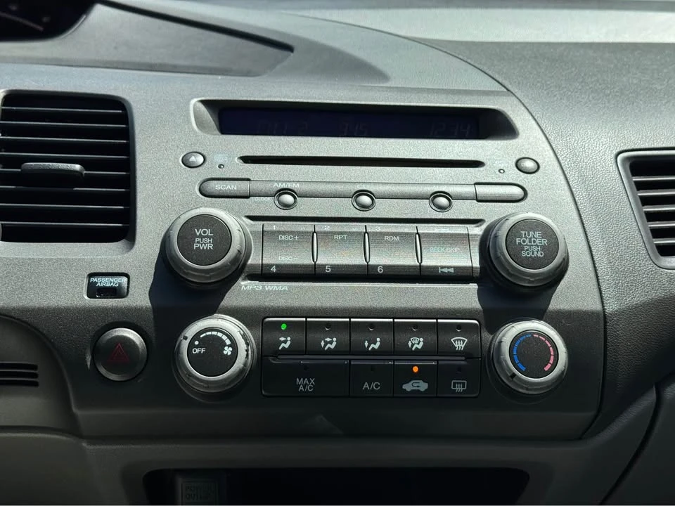 2011 Honda Civic 8th Gen - Image 15 of 20