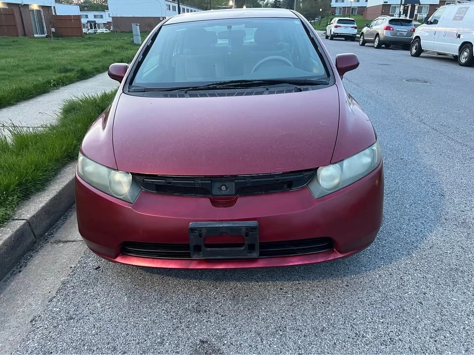 2011 Honda Civic 8th Gen - Image 2 of 10
