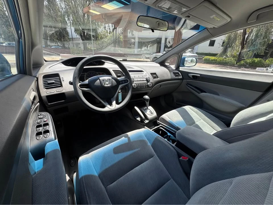 2011 Honda Civic 8th Gen - Image 7 of 20
