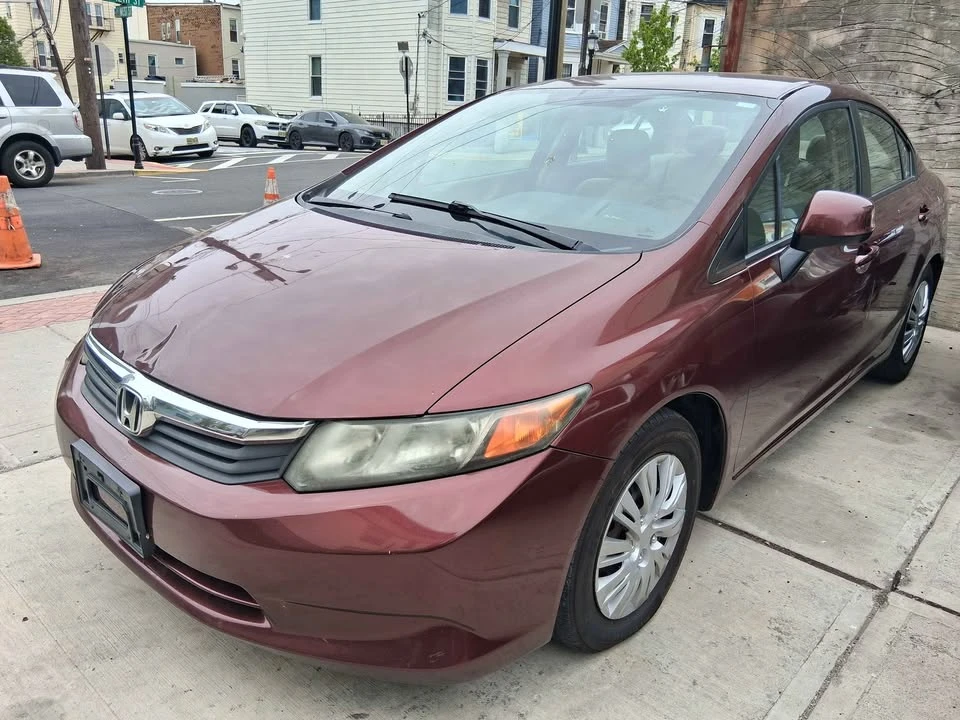 2011 Honda Civic 8th Gen - Image 6 of 6