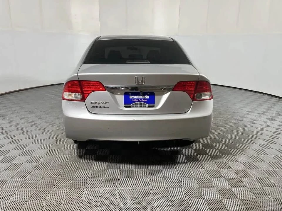 2011 Honda Civic 8th Gen - Image 4 of 6
