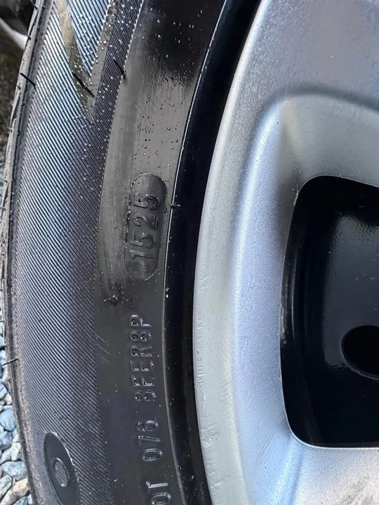2011 Honda Civic 8th Gen - Image 13 of 15